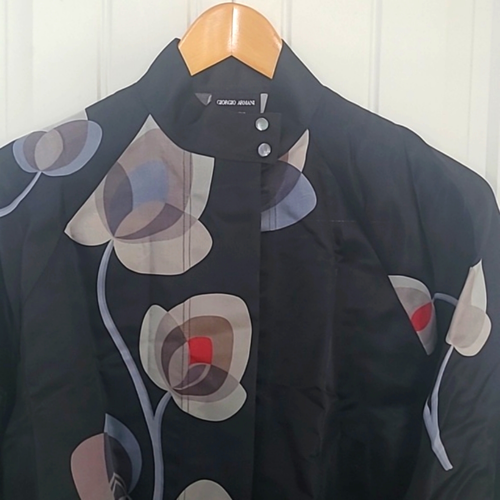 Giorgio Armani 100%  Mulberry Silk Blouse